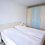 Steinmarner Stadtvilla, App 9
